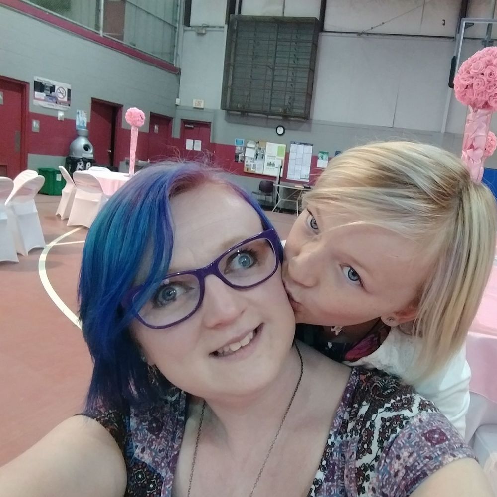 Meet your Posher, Christina